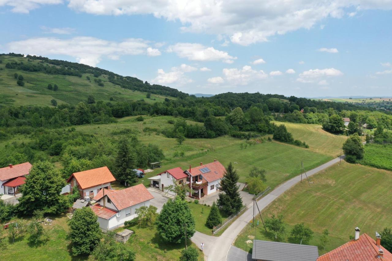 Guesthouse Ante Hodak Селище Дрежницько Екстер'єр фото