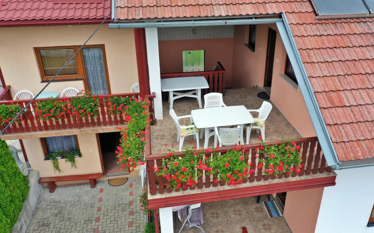 Guesthouse Ante Hodak Селище Дрежницько Екстер'єр фото